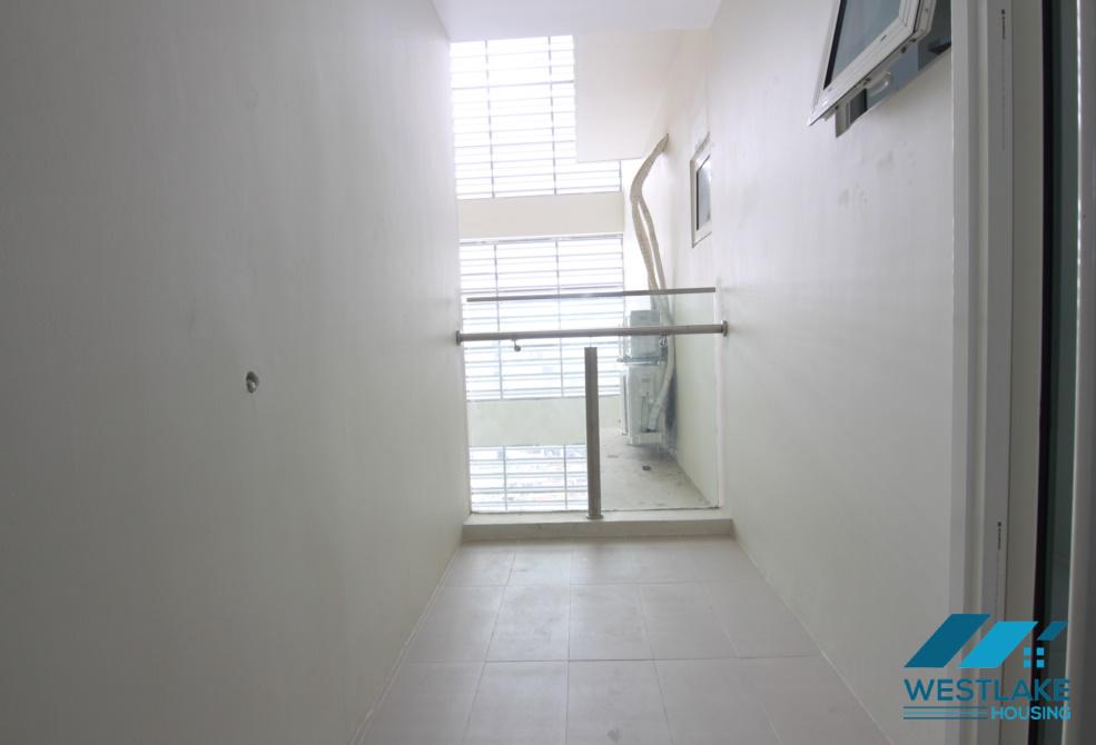 Căn hộ 3 phòng ngủ mới cho thuê tại tòa L, Ciputra