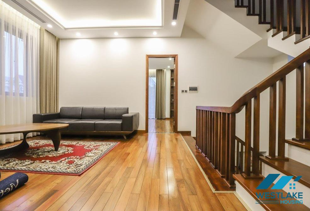 Beautiful 05 bedrooms house for rent in Hoa Sua street, Vinhomes Riverside, Long Bien, Ha Noi near BIS School