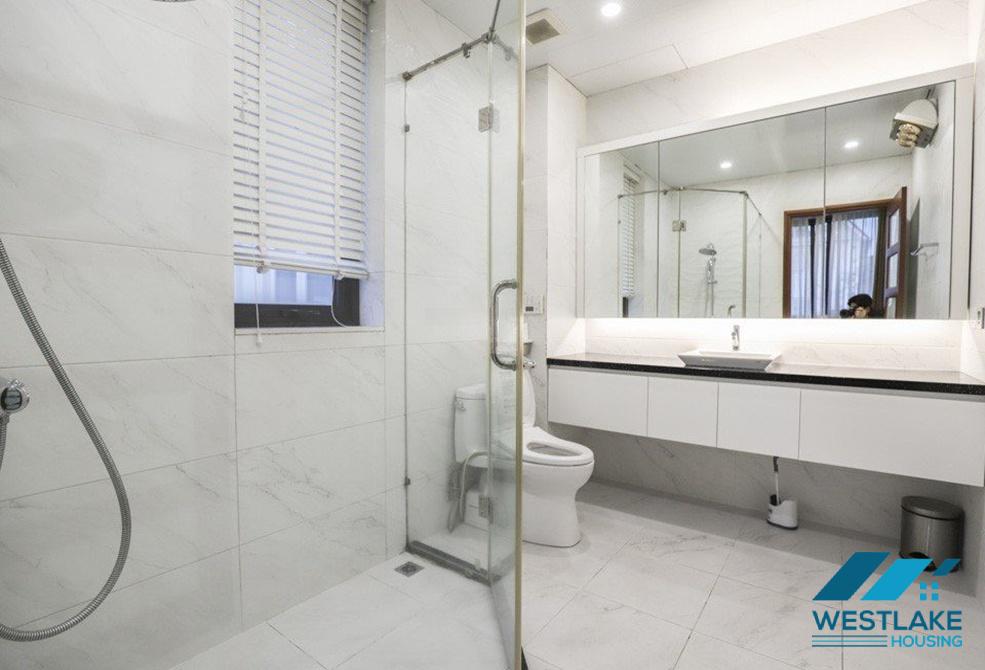 Beautiful 05 bedrooms house for rent in Hoa Sua street, Vinhomes Riverside, Long Bien, Ha Noi near BIS School