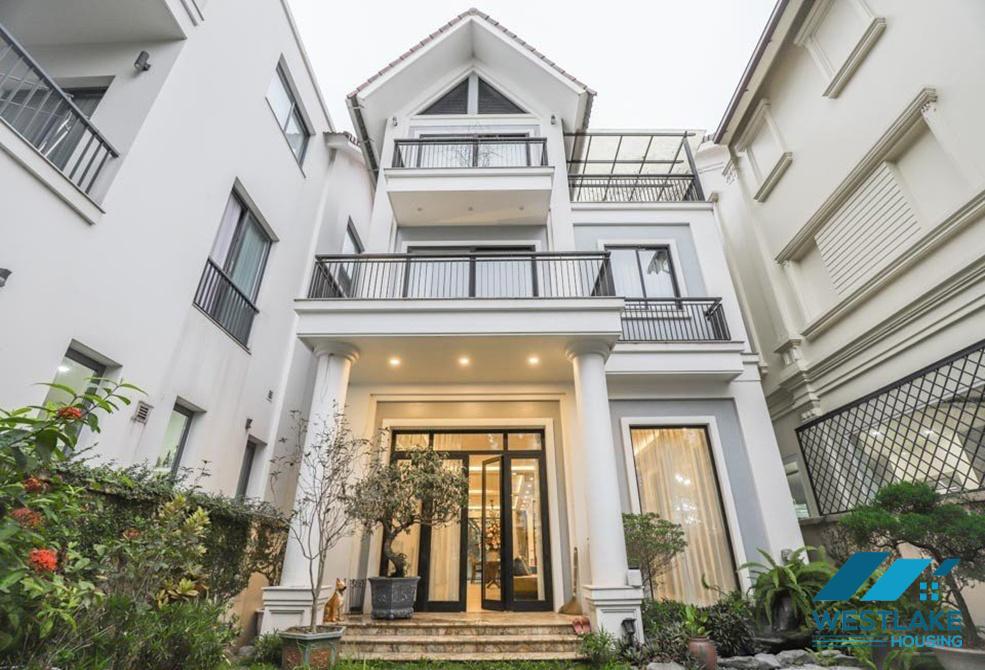 Beautiful 05 bedrooms house for rent in Hoa Sua street, Vinhomes Riverside, Long Bien, Ha Noi near BIS School