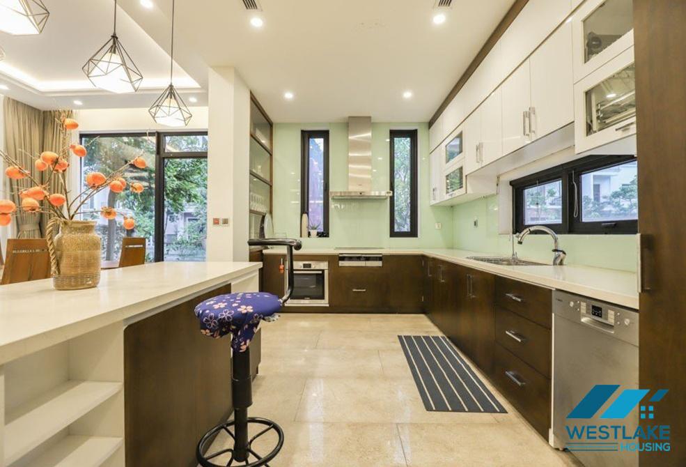 Beautiful 05 bedrooms house for rent in Hoa Sua street, Vinhomes Riverside, Long Bien, Ha Noi near BIS School