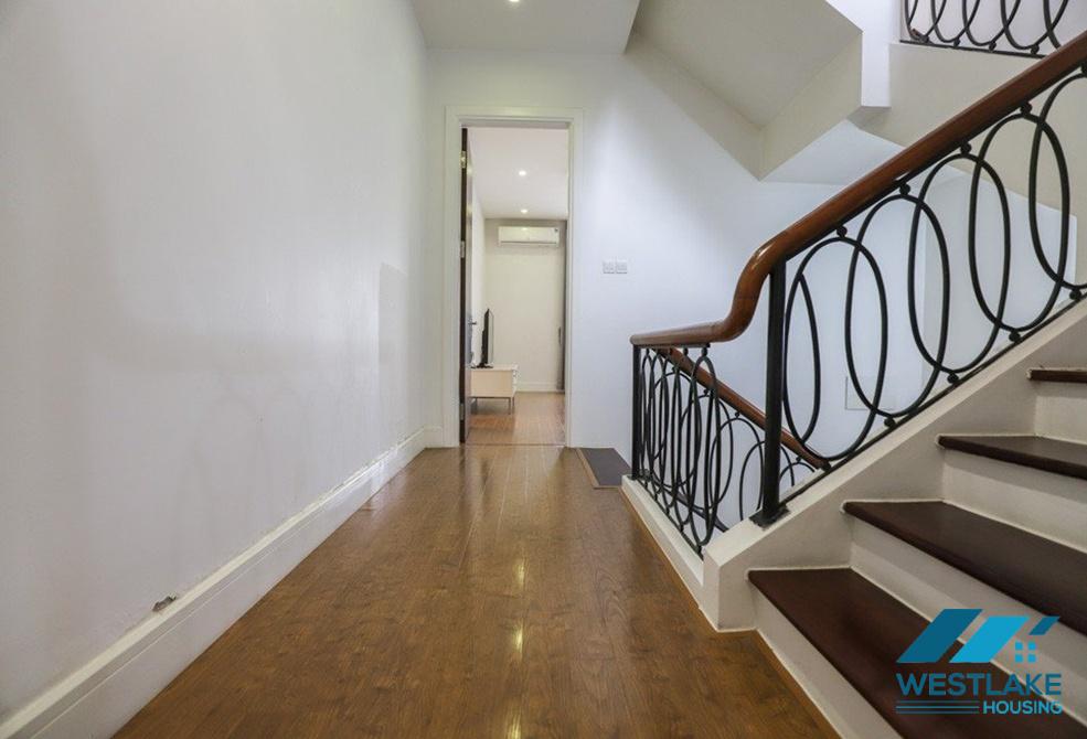 Fully furnished villa for rent in Vinhomes Riverside, Long Bien, Ha Noi