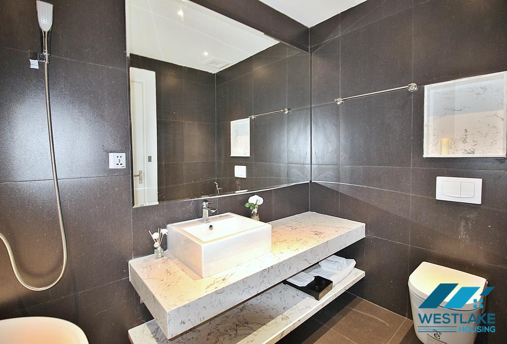 Cho Thuê Căn Hộ 2 Phòng Ngủ Rộng Rãi Tại Từ Hoa Tây Hồ, Hà Nội