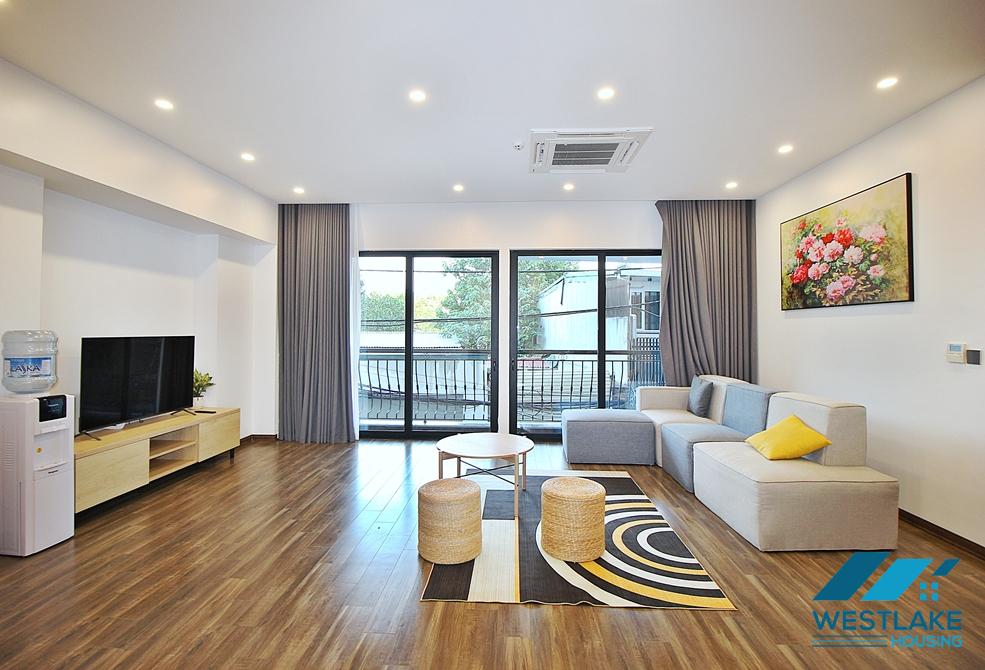 Cho Thuê Căn Hộ 2 Phòng Ngủ Rộng Rãi Tại Từ Hoa Tây Hồ, Hà Nội