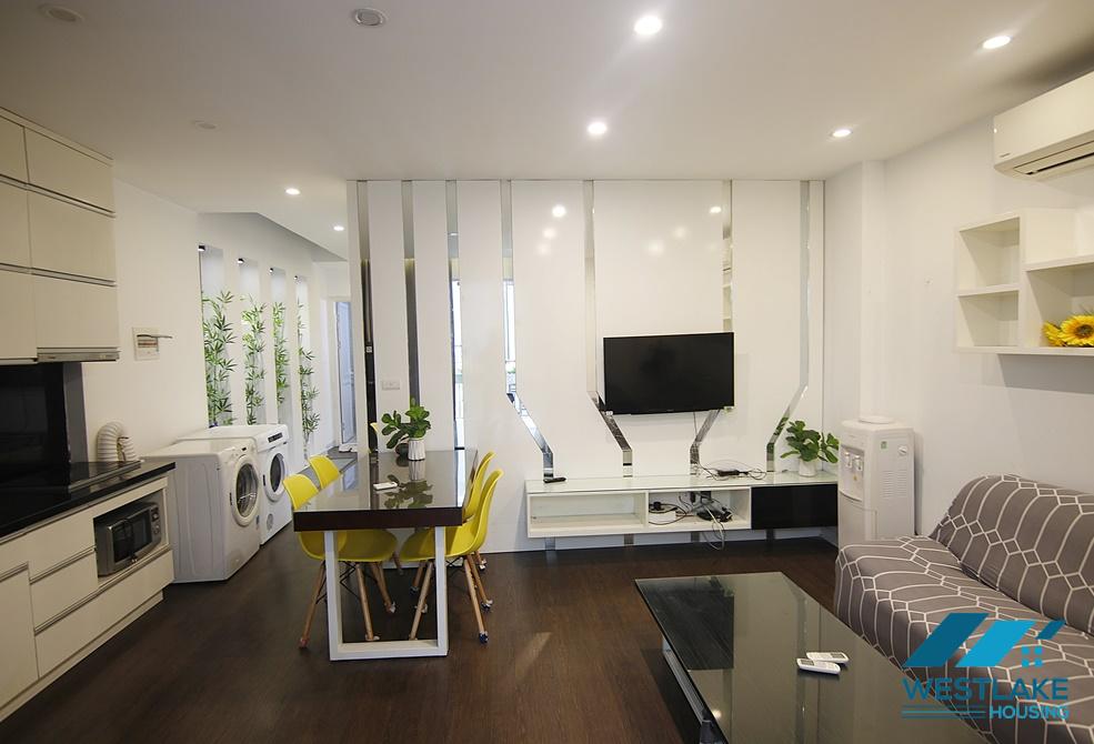 Nice and cheap 2 bedroom apartment for rent in Tay Ho, Ha Noi