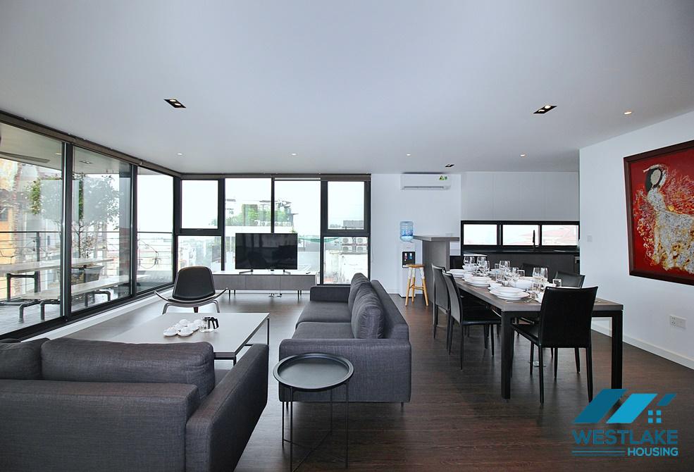 Cho Thuê Căn Hộ Duplex 3 Phòng Ngủ Đẹp, Hiện Đại View Hồ Tại Tây Hồ, Hà Nội