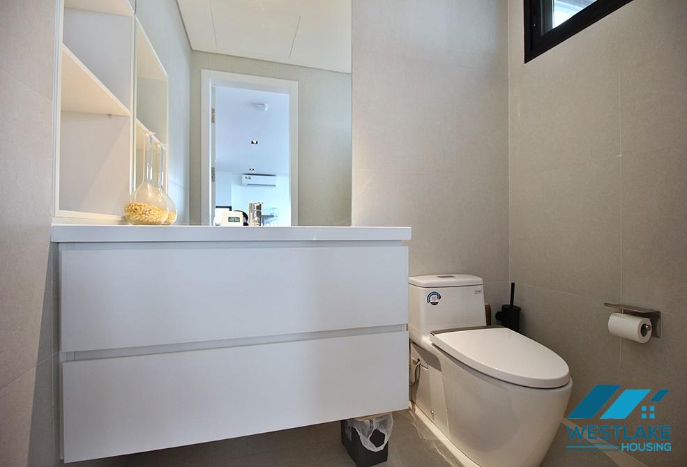 Cho Thuê Căn Hộ Duplex 3 Phòng Ngủ Đẹp, Hiện Đại View Hồ Tại Tây Hồ, Hà Nội