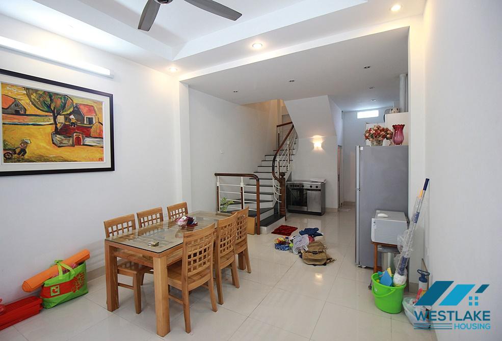 A lovely 2 bedroom house for rent in Dang Thai Mai, Tay Ho