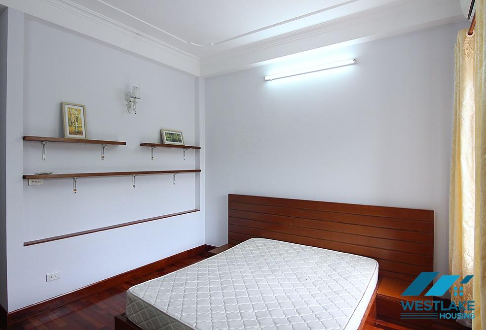 A 4 ensuit bedroom house for rent in Dang Thai Mai, Tay Ho, Ha Noi
