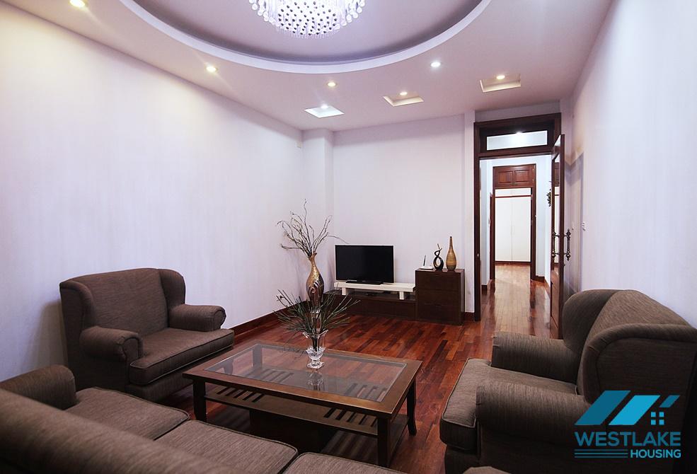 A 4 ensuit bedroom house for rent in Dang Thai Mai, Tay Ho, Ha Noi