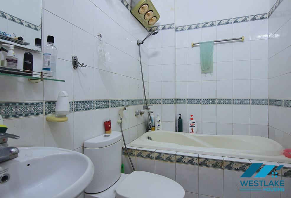 A spacious 4 bedroom house for rent in Dang Thai Mai, Tay Ho, Ha Noi