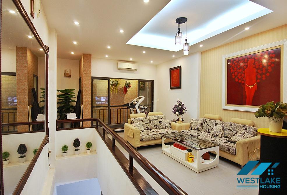 A spacious 4 bedroom house for rent in Dang Thai Mai, Tay Ho, Ha Noi