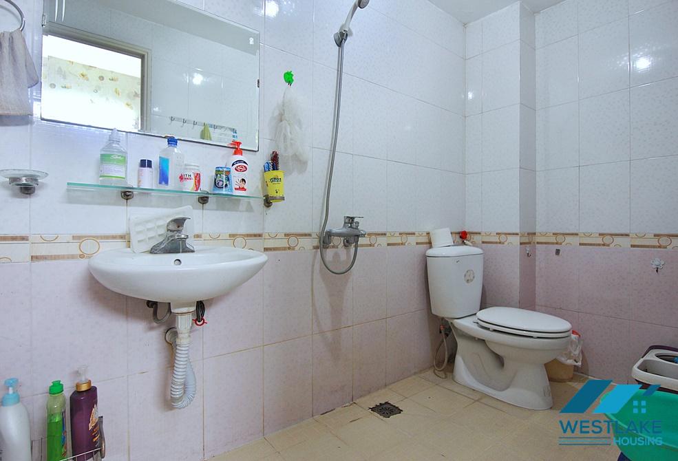 A spacious 4 bedroom house for rent in Dang Thai Mai, Tay Ho, Ha Noi