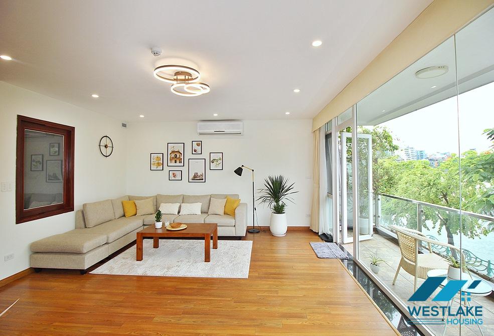 Lovely 03 bedrooms apartment for rent on Quang An Street, Tay Ho, Ha Noi