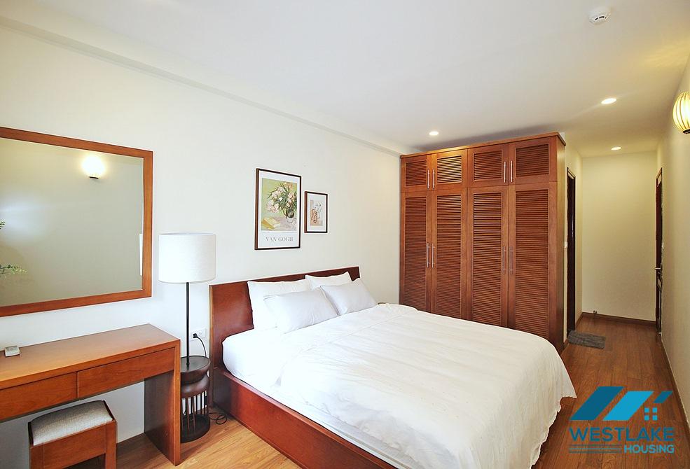 Lovely 03 bedrooms apartment for rent on Quang An Street, Tay Ho, Ha Noi
