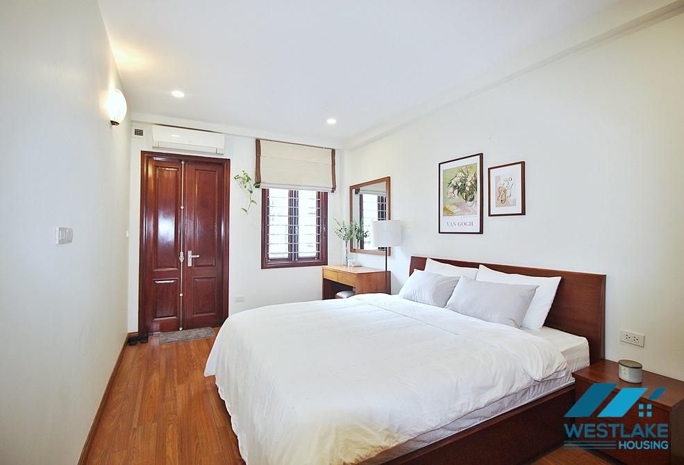 Lovely 03 bedrooms apartment for rent on Quang An Street, Tay Ho, Ha Noi