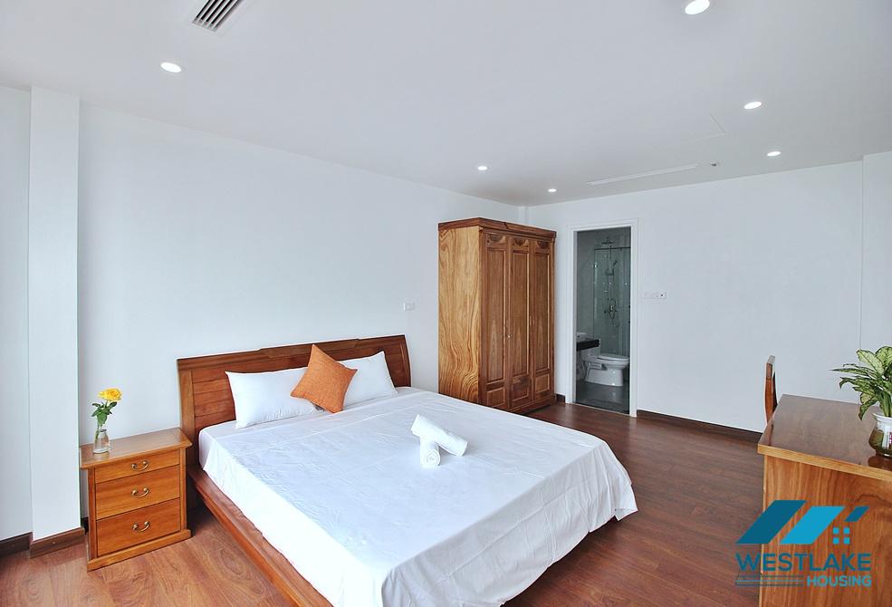 Lake view and bright 2 bedrooms apartment for rent in Xom Chua, Dang Thai Mai, Tay Ho