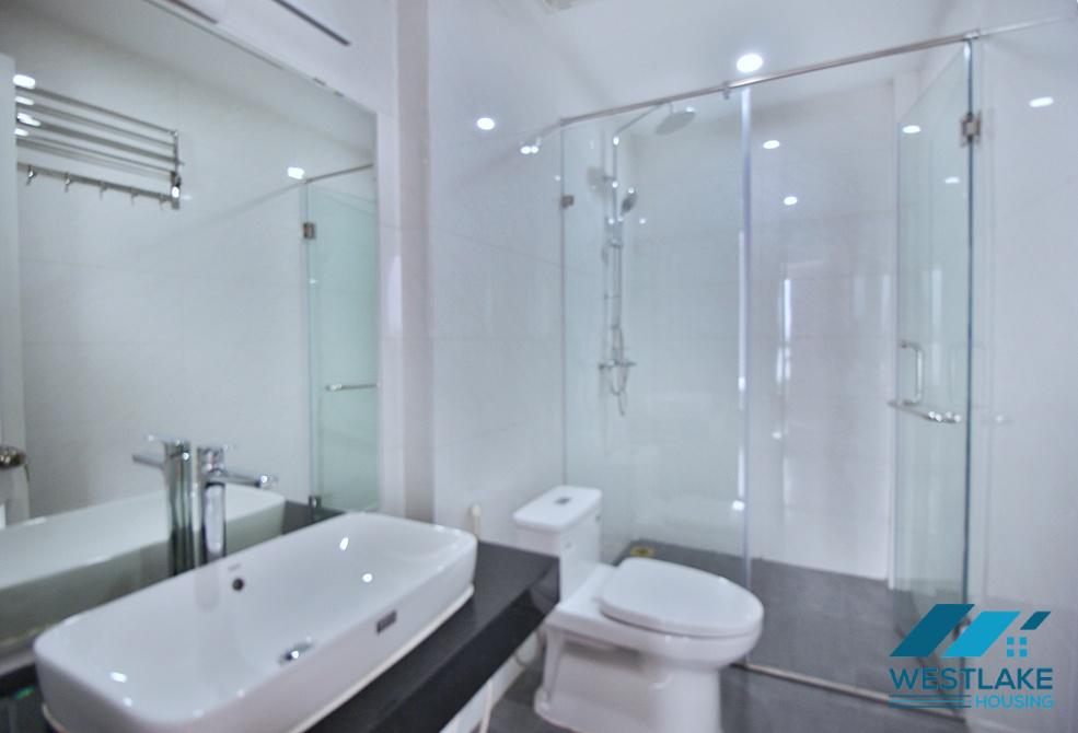 Lake view and bright 2 bedrooms apartment for rent in Xom Chua, Dang Thai Mai, Tay Ho