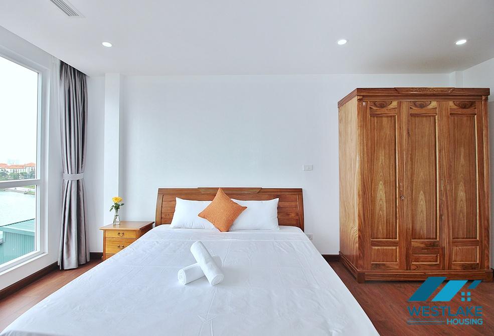 Lake view and bright 2 bedrooms apartment for rent in Xom Chua, Dang Thai Mai, Tay Ho