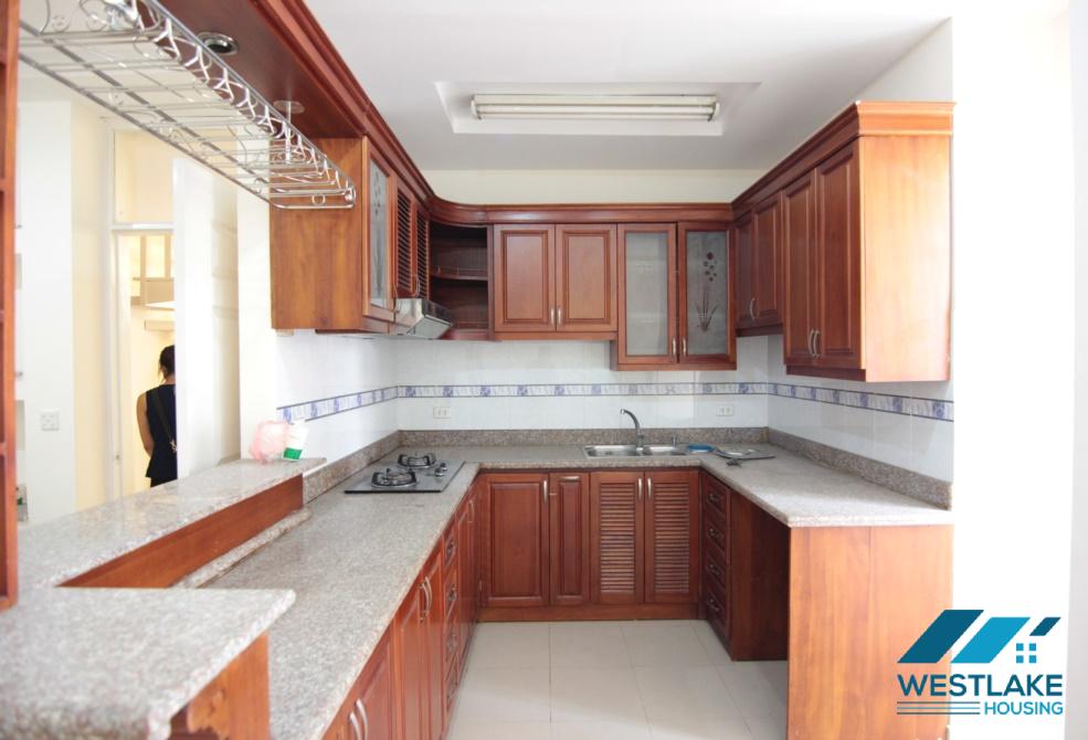 Căn hộ đẹp cho thuê tại tòa nhà G, Ciputra Hà Nội.