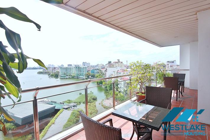 Beautiful 4 bedrooms apartment for rent with amazing West Lake view in Tay Ho, Ha Noi