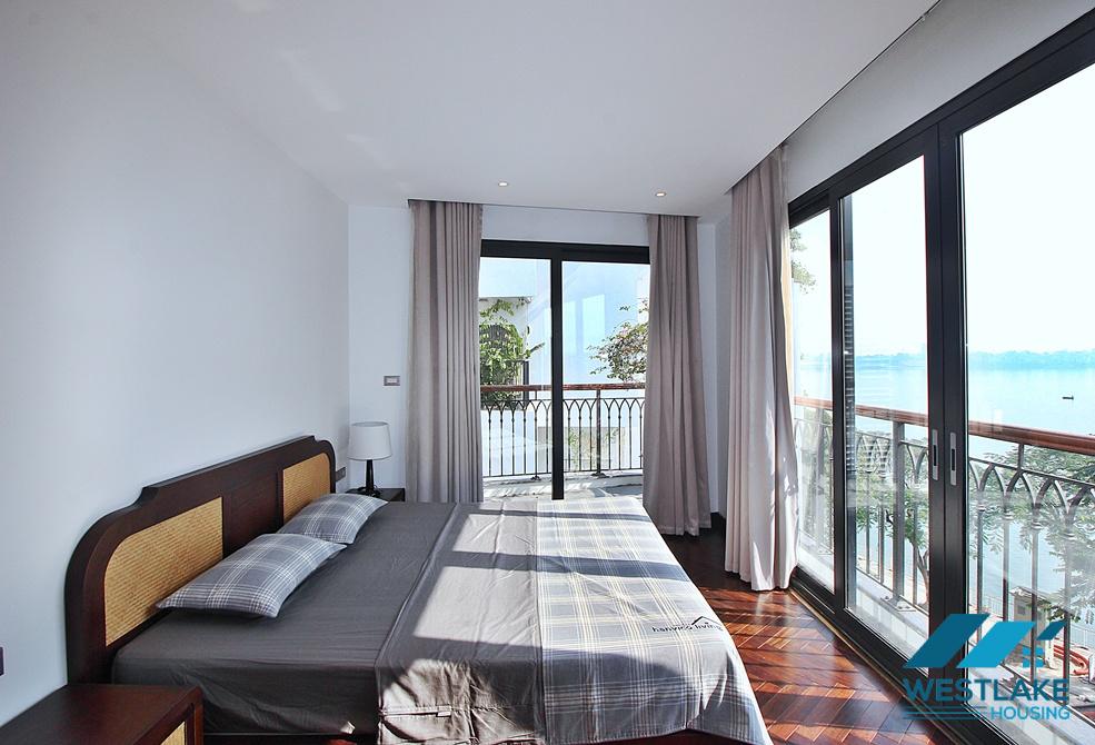 Lots of nature light 03 bedrooms apartment for rent in Tay Ho, Ha Noi
