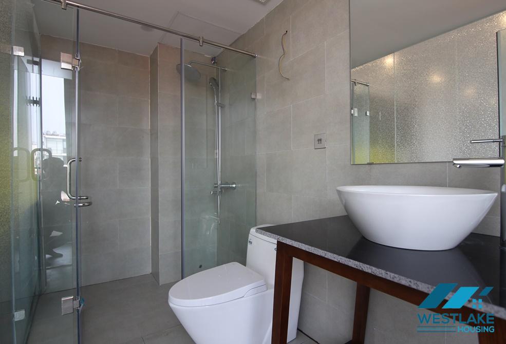 A brightly and spacious 1 bedroom apartment for rent in Dang Thai Mai, Tay Ho