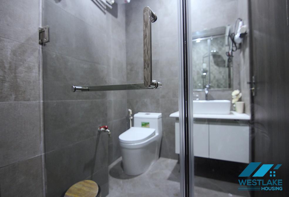 Cho Thuê Căn Hộ 2 Phòng Ngủ Nội Thất Đẹp Tại Phố Đi BBộ Trịnh Công Sơn, Tây Hồ, Hà Nội