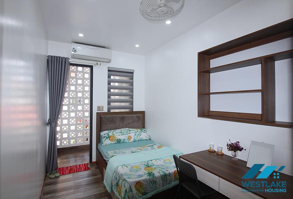 Căn Hộ 2 phòng Ngủ Hoàn Toàn Mới Đẹp, Cho Thuê Trên Phố Trịnh Công Sơn, Tây Hồ, Hà Nội