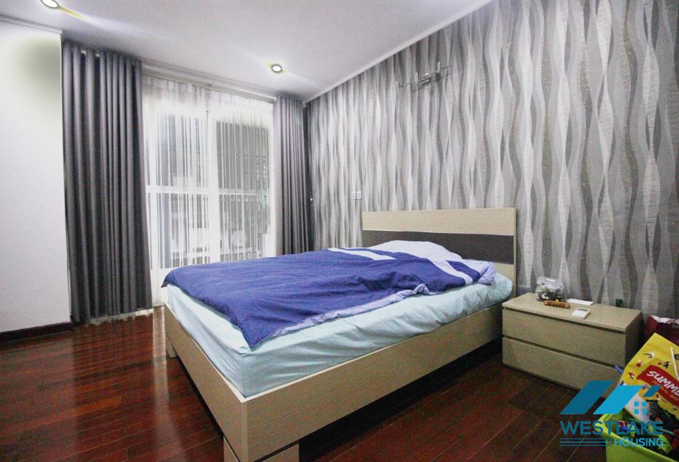 Căn hộ đẹp và hiện đại tại tòa nhà L cho thuê