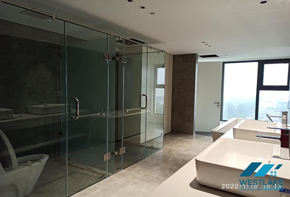 Classy 4-bedroom apartment with great city/lake view in Xuan Dieu, Tay Ho