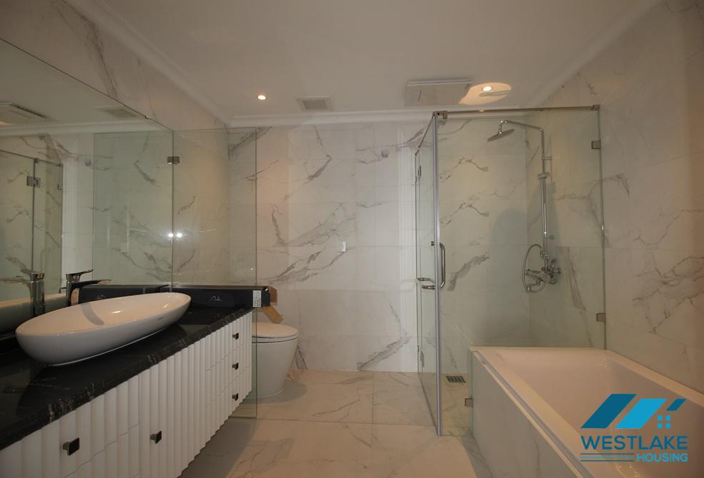 Brand new 3 beds apartment for rent in D'leroi Soleil building, Xuan Dieu, Tay Ho