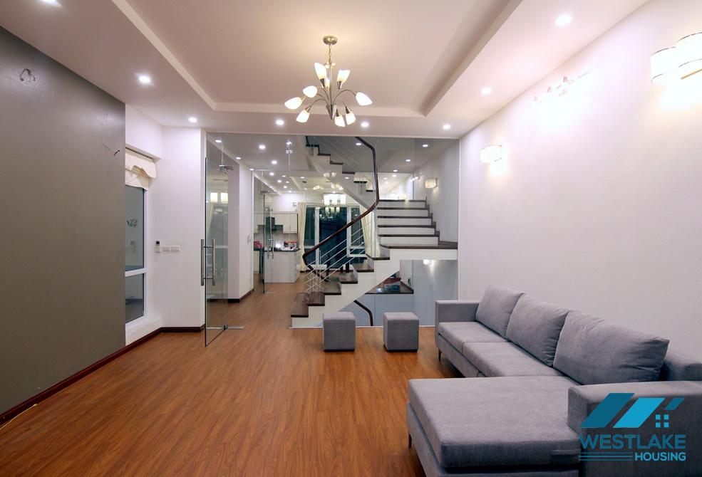 A nice 5 bedroom house for rent in Dang Thai Mai, Tay Ho