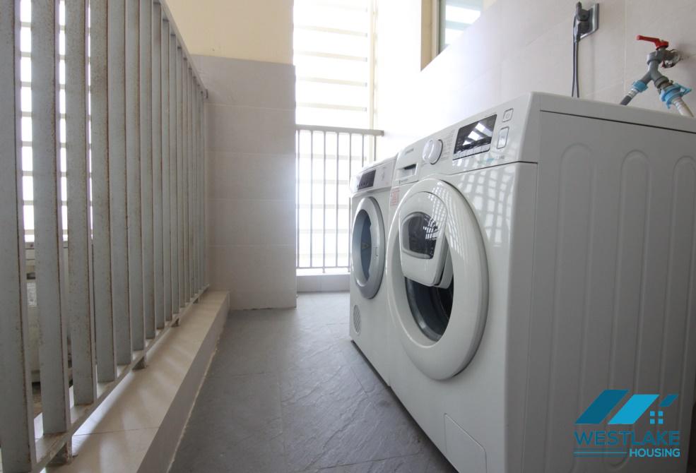Căn hộ 3 phòng ngủ sang trọng và quyến rũ cho thuê tại khu đô thị Ciputra