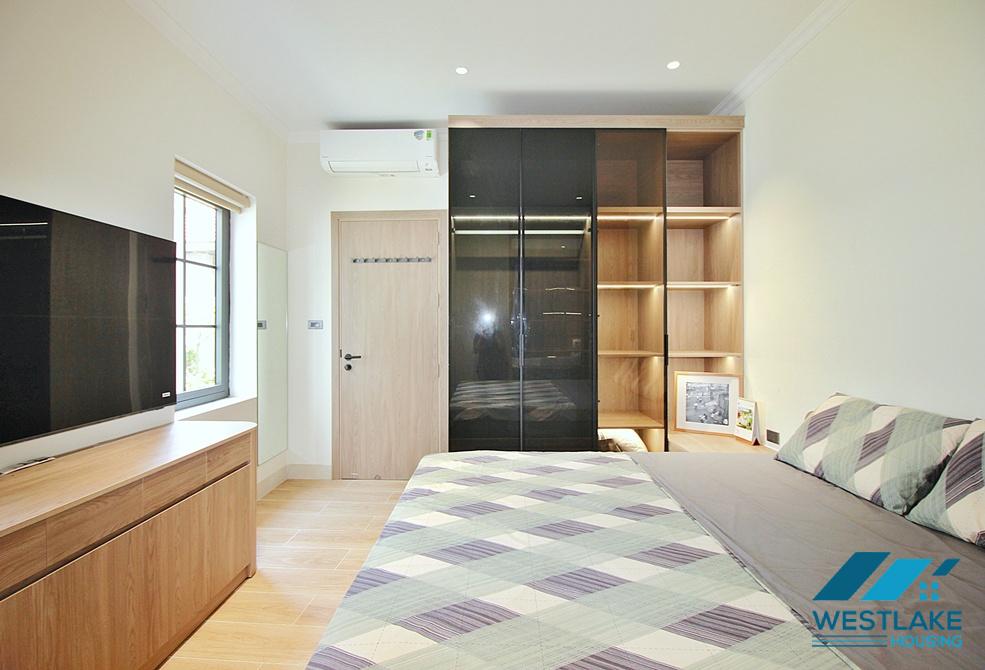 Green and modern house for rent in Tay Ho, Ha Noi