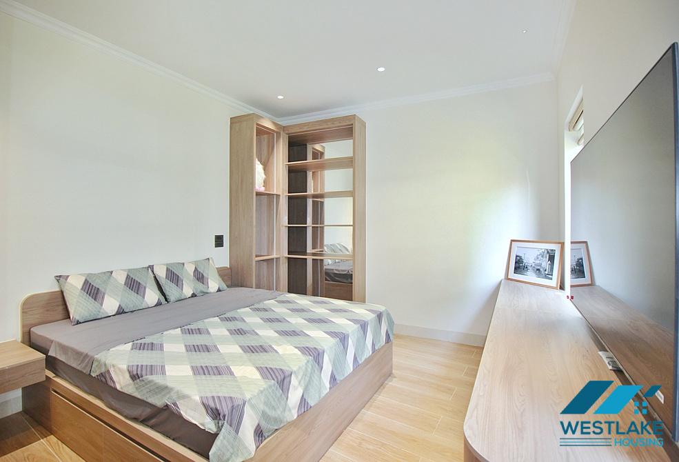Green and modern house for rent in Tay Ho, Ha Noi