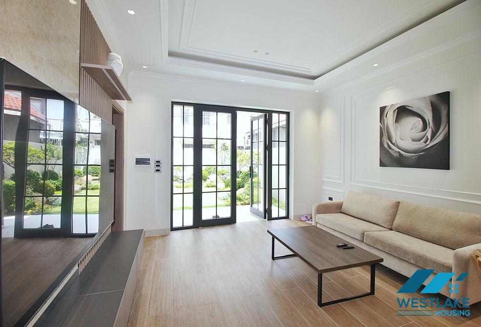 Green and modern house for rent in Tay Ho, Ha Noi