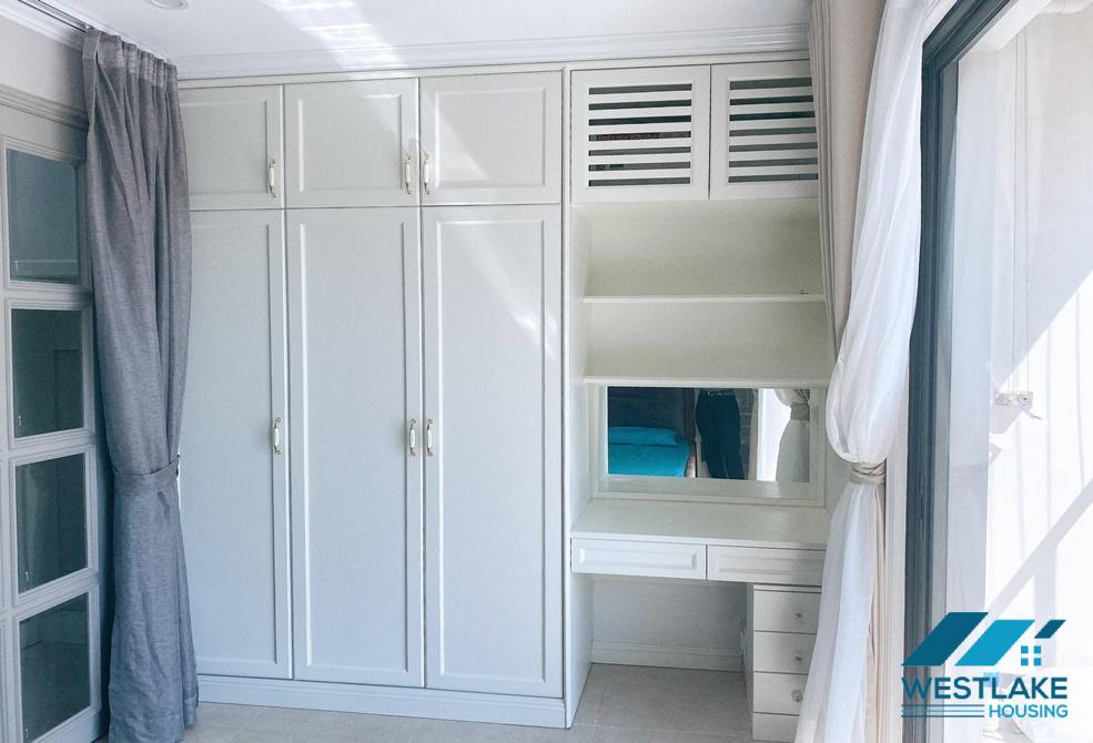 Căn hộ 1 phòng ngủ đẹp, đầy đủ nội thất cho thuê tại D'Capitale Trần Duy Hưng, Cầu Giấy