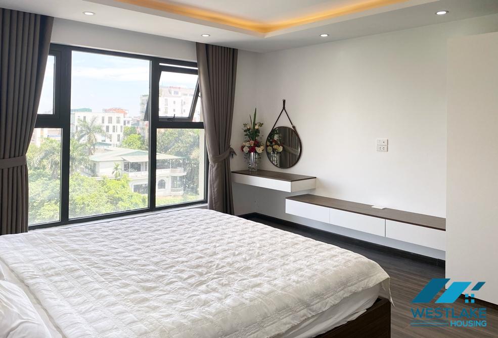 Morden and bright 2 bedrooms apartment for rent in No.59 Xuan Dieu st, Tay Ho