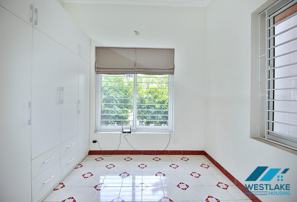 Unfurnished garden 4 bedrooms house for rent in Dang Thai Mai, Tay Ho, Ha Noi
