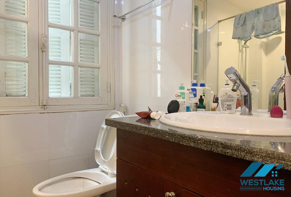 Cosy 02 bedrooms apartment for rent in Xuan Dieu area, Tay Ho, Ha Noi