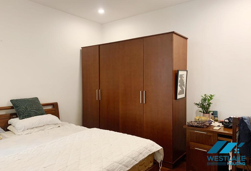 Cosy 02 bedrooms apartment for rent in Xuan Dieu area, Tay Ho, Ha Noi
