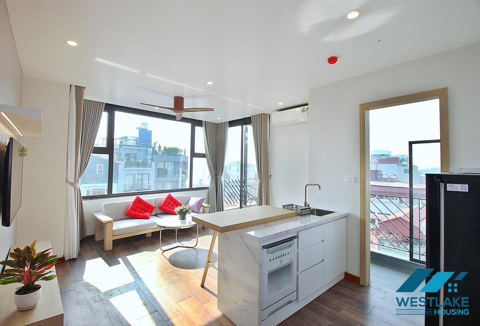 A bright one bedroom apartment for rent in Xuan Dieu area, Tay Ho, Ha Noi