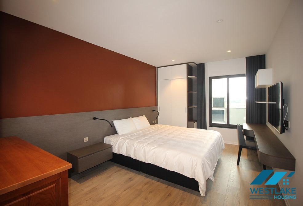 Căn Hộ Duplex 4 Phòng Ngủ Mới Đẹp, Sân Thượng Rông Thoáng Sáng Cho Thuê Tại Tô Ngọc Vân Tây Hồ, Hà Nội