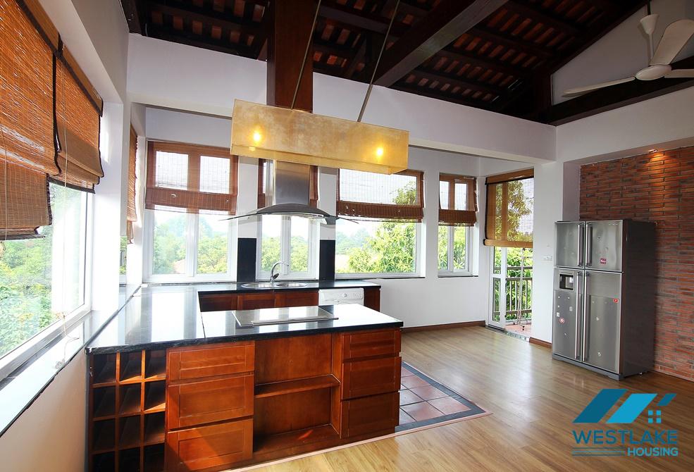 A brightly 2 bedroom apartment for rent in Tay Ho, Ha Noi