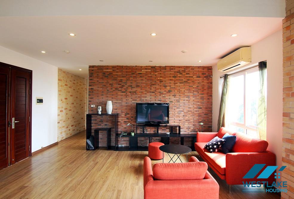 A brightly 2 bedroom apartment for rent in Tay Ho, Ha Noi