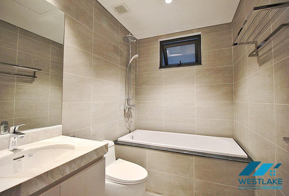 Cho Thuê Căn Hộ 2 Phòng Ngủ Mới Đẹp, Hiện Đại  Anh Sáng Tốt, Tại Tô Ngọc Vân, Tây Hồ, Hà Nội