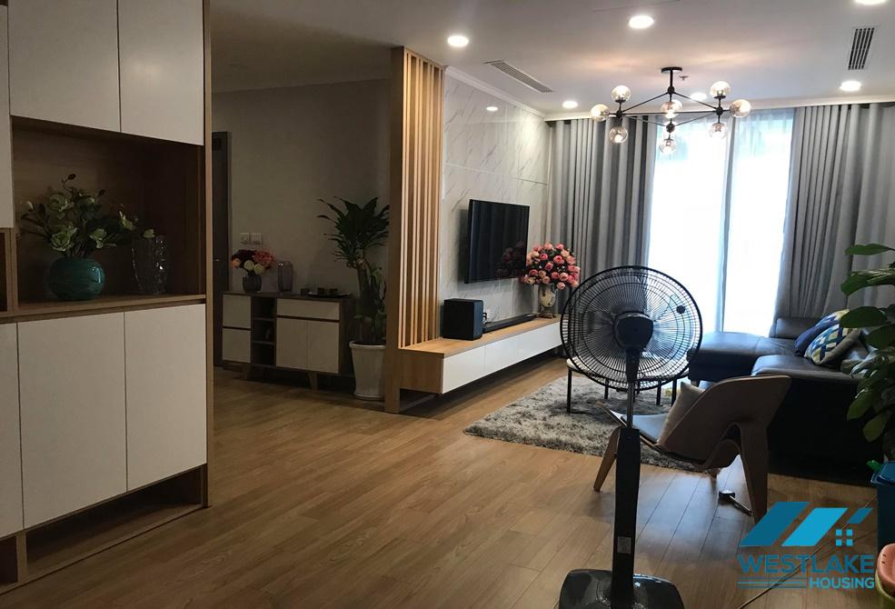 Cho thuê căn hộ 3 phòng ngủ ấm cúng và đẹp tại Vinhome Gardenia