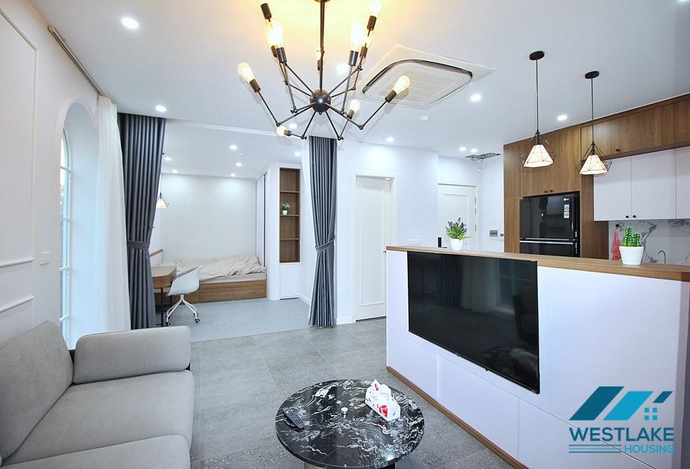 Căn Hộ Một Phòng Ngủ Mới Đẹp, Hiện Đại, Thoáng Sáng Cho Thuê Tại Tây Hồ, Hà Nội