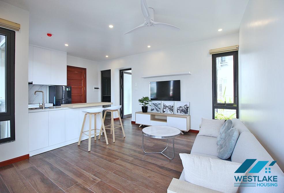 Bright 1 bedroom apartment for rent on Xuan Dieu street, Tay Ho, Ha Noi